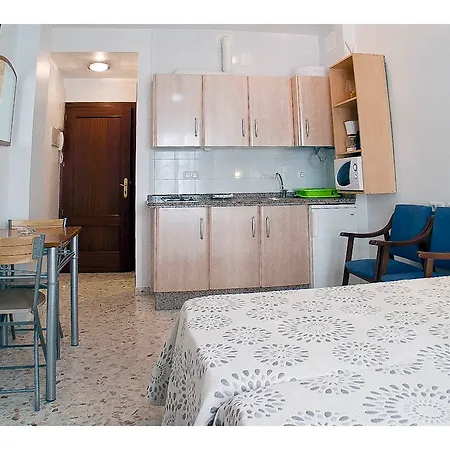Διαμέρισμα Candisol Cozy Τορρεμολίνος