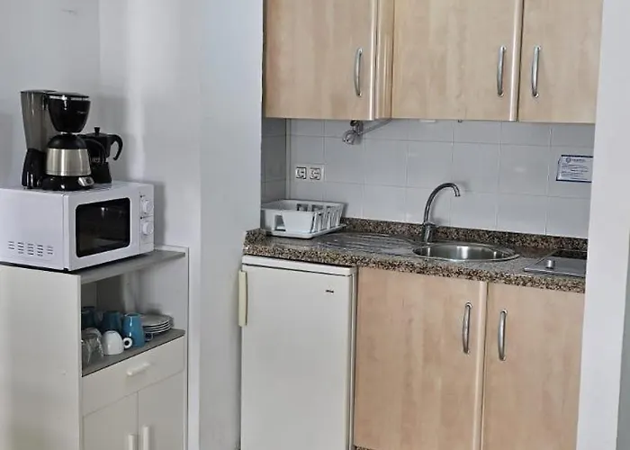 Candisol Cozy Апартаменти Торремолінос