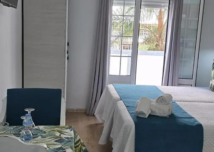 Candisol Cozy Торремолинос